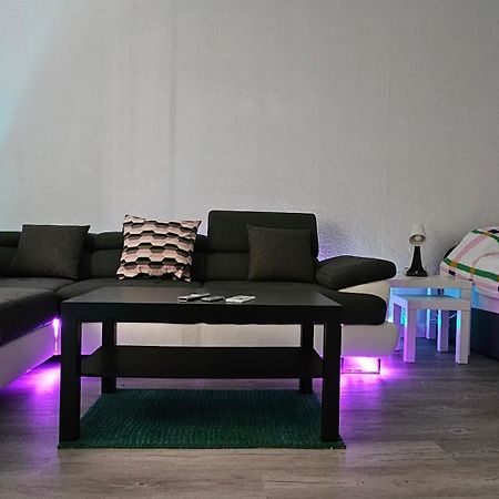 Zimmer In Bilk-Zentrum Duesseldorf Extérieur photo
