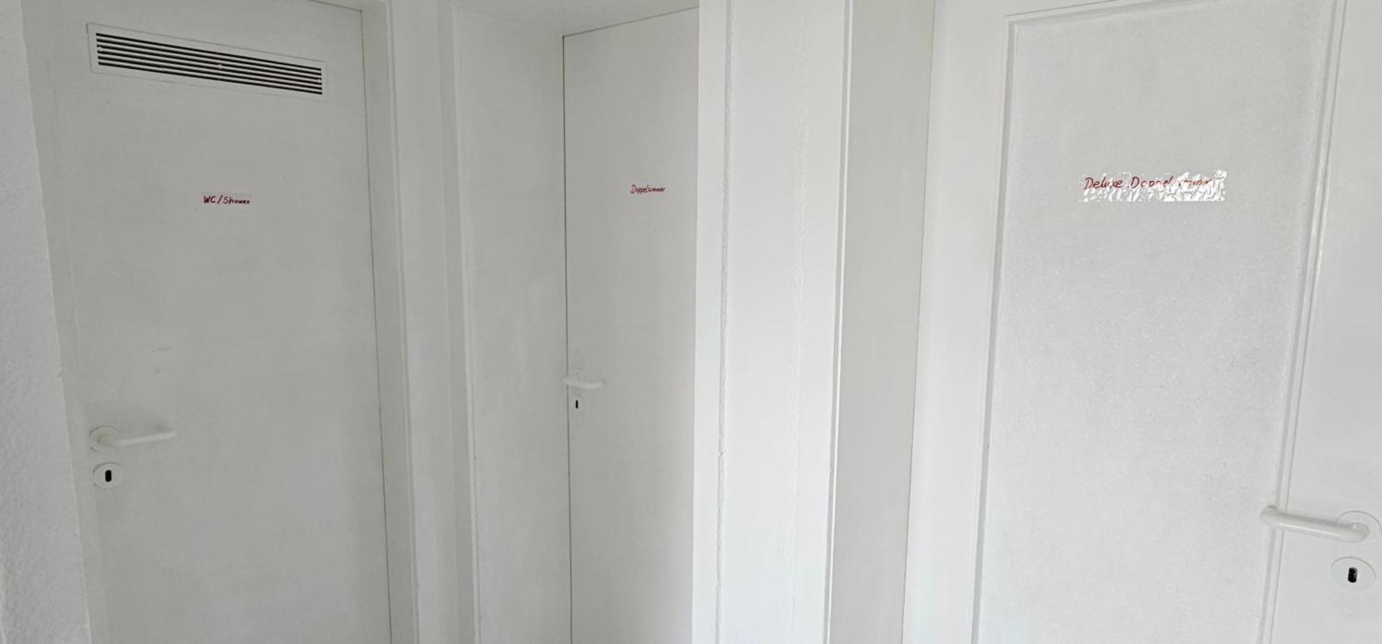 Zimmer In Bilk-Zentrum Duesseldorf Extérieur photo
