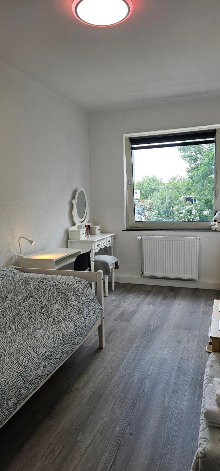 Zimmer In Bilk-Zentrum Duesseldorf Chambre photo